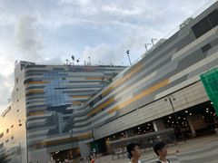 -东荟城名店仓
