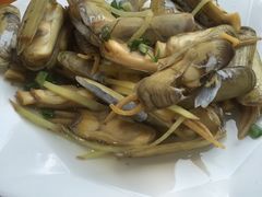 -胖大嫂渔家排档(半边山店)