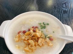 荔湾艇仔粥-卓粤拉肠(红庙店)