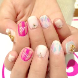-Hertha Beauty Salon