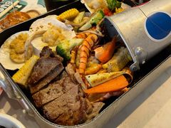 -水桶王国主题餐厅·聚会·生日派对·亲子活动·家庭套餐(亚龙湾希尔顿店)