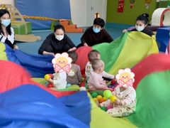 -乐融婴幼儿成长中心(四季青校区)