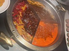 -廖掌柜·重庆鲜货火锅(上海首店)