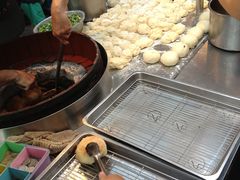 -六合夜市