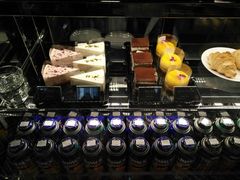 -西西弗书店&矢量咖啡(凯德晶萃广场店)