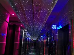 -K歌之王量贩式KTV(洪楼店)