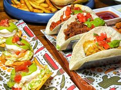 -Famous肥猫墨西哥音乐餐吧(五棵松华熙LIVE店)