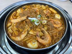 -三清洞摩西韩式年糕火锅(威高广场店)