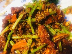 -小鱼儿海鲜港(新村十区店)