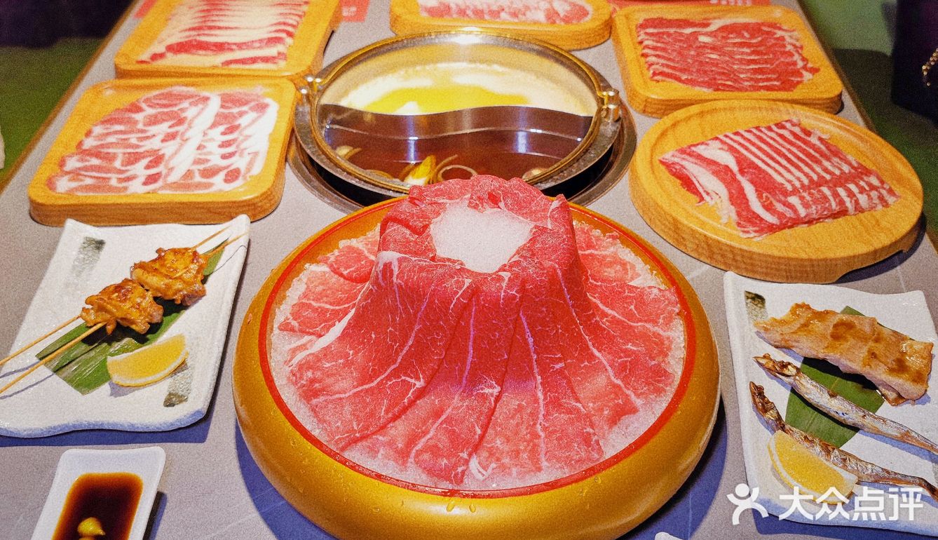 随便点几份肉就妥妥回本啦！