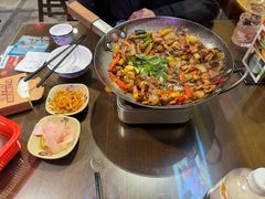 -富正毅三下锅·湘西韵味(天门山索道店)
