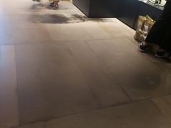 -URBAN REVIVO(深圳华润万象天地店)