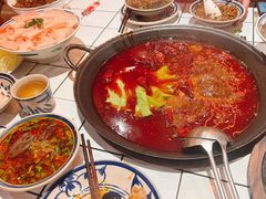 -旧街市鲜货老火锅(大光路店)