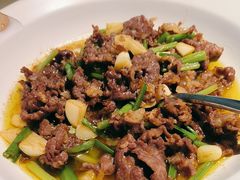 -佬麻雀·新湘菜(东方宝泰店)