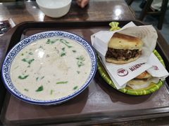 -穆得·老周家牛肉烧饼(普利街店)