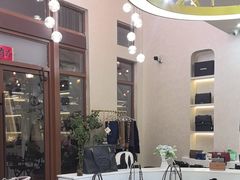 -六六奢品·vintage中古·回收二手奢侈品包包手表首饰(环球港店)