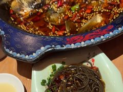 -何师傅美蛙鱼头(汉街店)