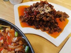 -兔行天下-鸿鹤鲜锅兔(中海国际店)