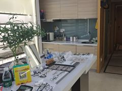 -视野联行眼镜·蔡司·尼康战略合作店(城西银泰店)