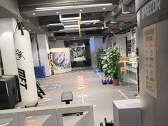 -超鹿运动(达信大厦店)