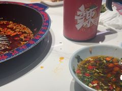 -何师傅美蛙鱼头(汉街店)