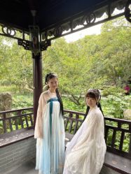 -汉仪华裳汉服馆(打浦桥店)