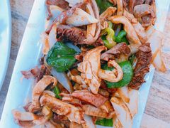 油爆双脆-铁东熏肉大饼铺