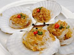 蒜蓉粉丝蒸活夏夷贝-品海楼·大连海胆锅贴馆(东港店)