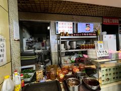 -红鼻子桂林米粉(金唐新光界店)