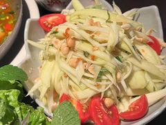 -大头虾越式风味餐厅(光明广场店)