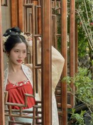 -一揽芳华汉服旗袍体验馆(拙政园店)