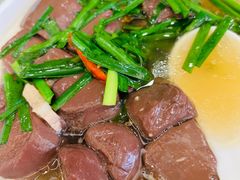 胡椒韭菜煮猪红-龙禧渔村酒楼