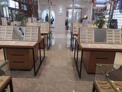 -MiRi明润眼镜·蔡司官方授权店(星光荟店)