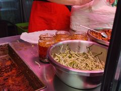 -老王芙蓉蛋卷饼(万达店)