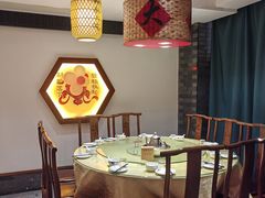 -钵家大院·地道湖北菜(江夏·大花岭店)
