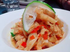 柠檬泡椒凤爪-野蔓果·山野菜(西湖景区·龙井茶田店)