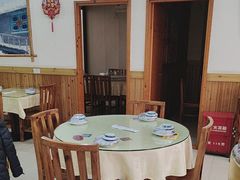 -鹤乡东北菜(崮山路店)