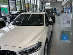 -上海宝信宝马4S店