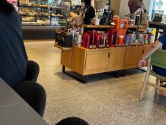 -星巴克臻选(金桥国际店)