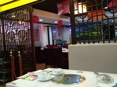 大堂-潮泰牛肉火锅 · 创于1992年(车公庙店)