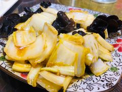 娃娃菜炒木耳-格日勒阿妈蒙古厨房(大召店)
