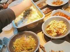 -蜜桃餐厅·伴山(绿宝广场店)