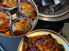 -围炉肉舍•炭烤活鳗•丹东海鲜烤肉(步行街店)