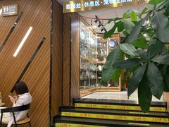 -大光明丽星VIP影城(昌里路杜比全景声店)
