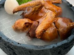 招牌玻璃乳鸽-3号仓库·创意中国菜(新世界城店)