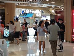 -龙湖杭州滨江天街