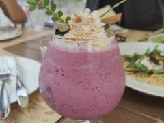 -Mark&Mars Restaurant