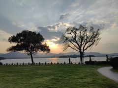 -杭州西湖柳莺里酒店
