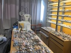 -优医视平价眼镜蔡司依视路折扣工厂店(德胜门店)