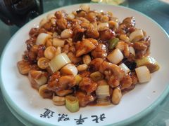 宫保鸡腿肉-北平味道.京味菜.烤鸭(梨园店)